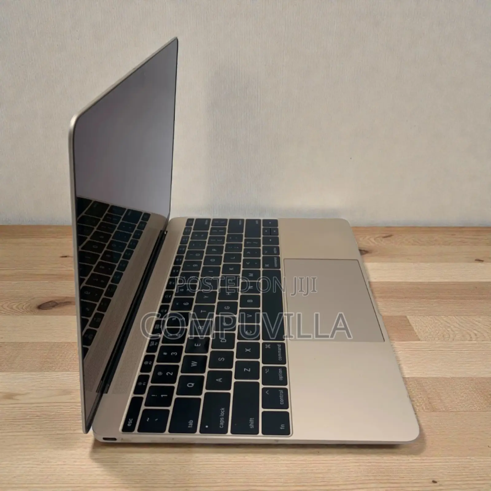 Laptop Apple MacBook Pro 8GB Intel Core M3 SSD 256GB