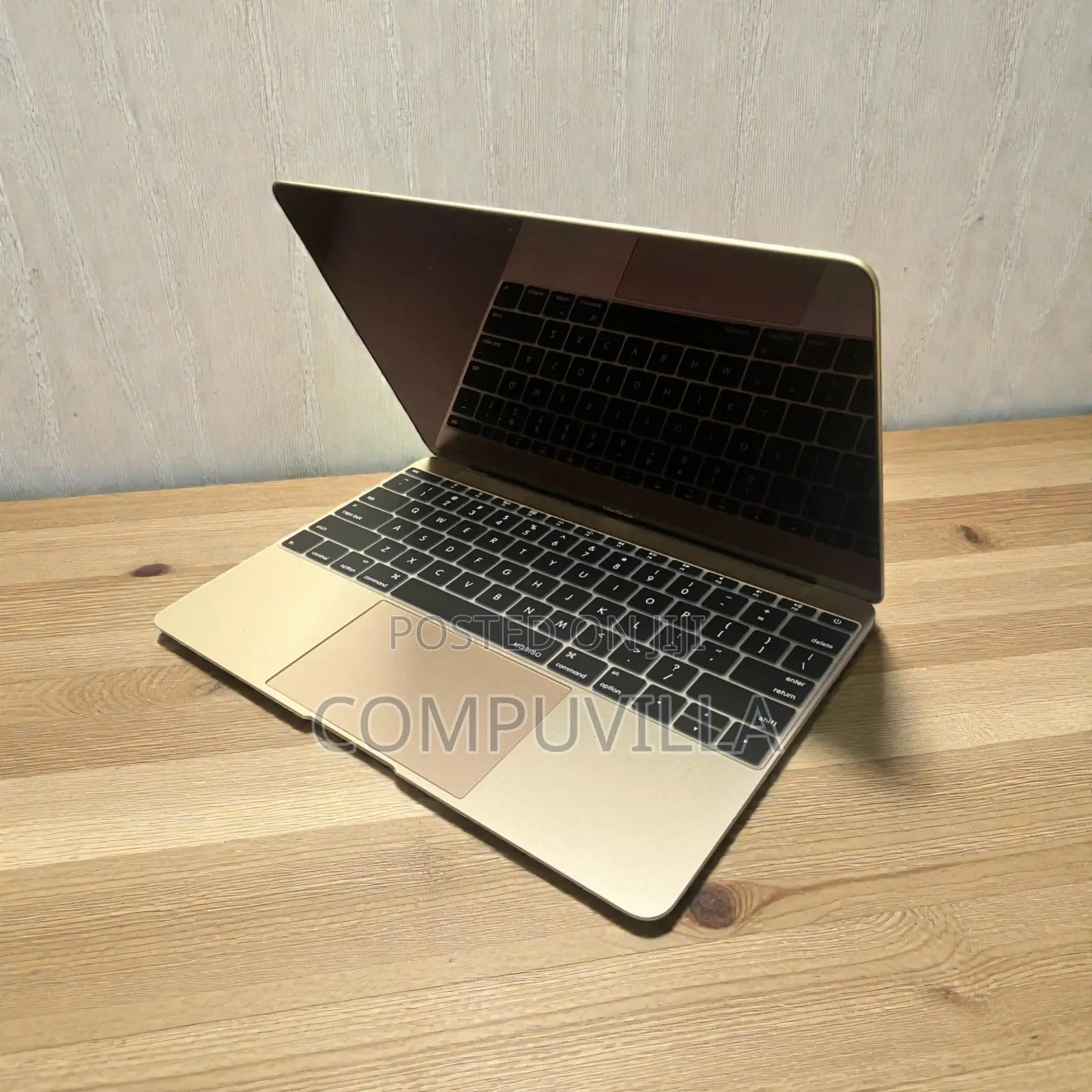 Laptop Apple MacBook Pro 8GB Intel Core M3 SSD 256GB