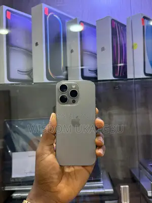 Apple iPhone 16 Pro 128 GB Gray