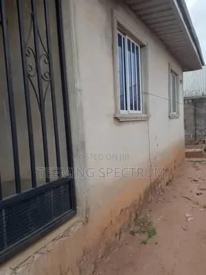 3bdrm Apartment in Benin City for rent