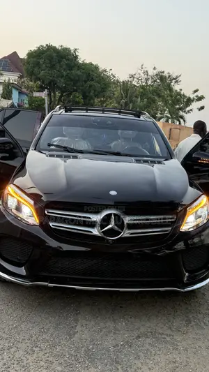 Mercedes-Benz GLE-Class GLE 350 2017 Black