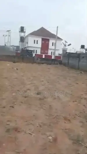 800 SQMTS Land for Sale
