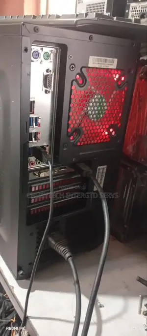Desktop Computer Asus 32GB AMD Ryzen 7 SSD 1T