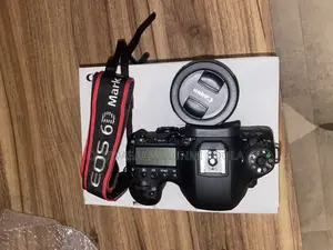 Neatly Used Canon 6d Mark 2 With Canon 50mm F1.4 Lens.