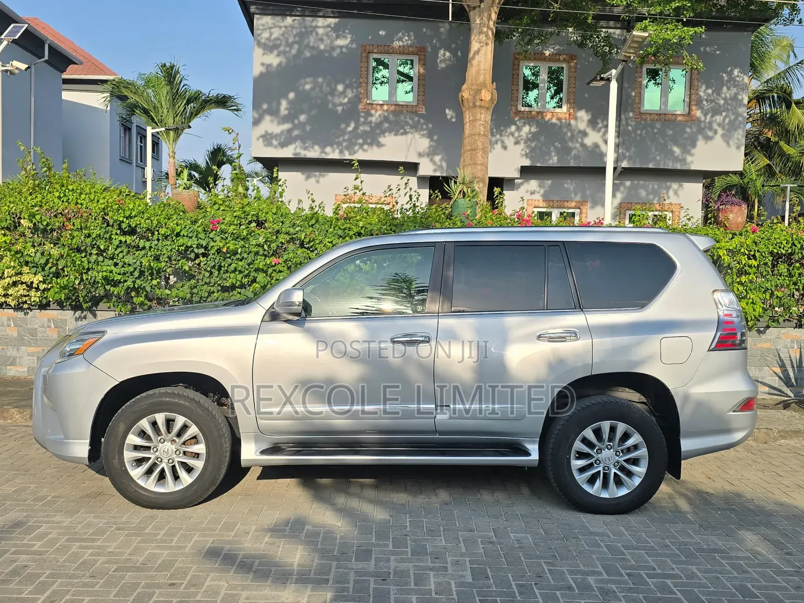 Lexus GX 460 Luxury 2015 Silver