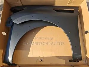 High Quality Certified Brand New Original Fender Infiniti Qx Model.