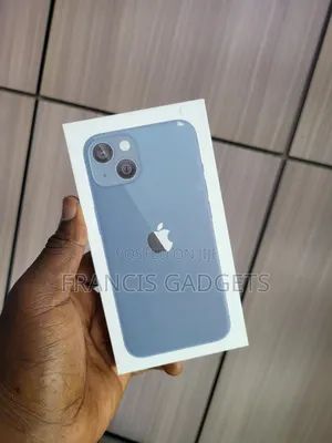 New Apple iPhone 13 256 GB Blue