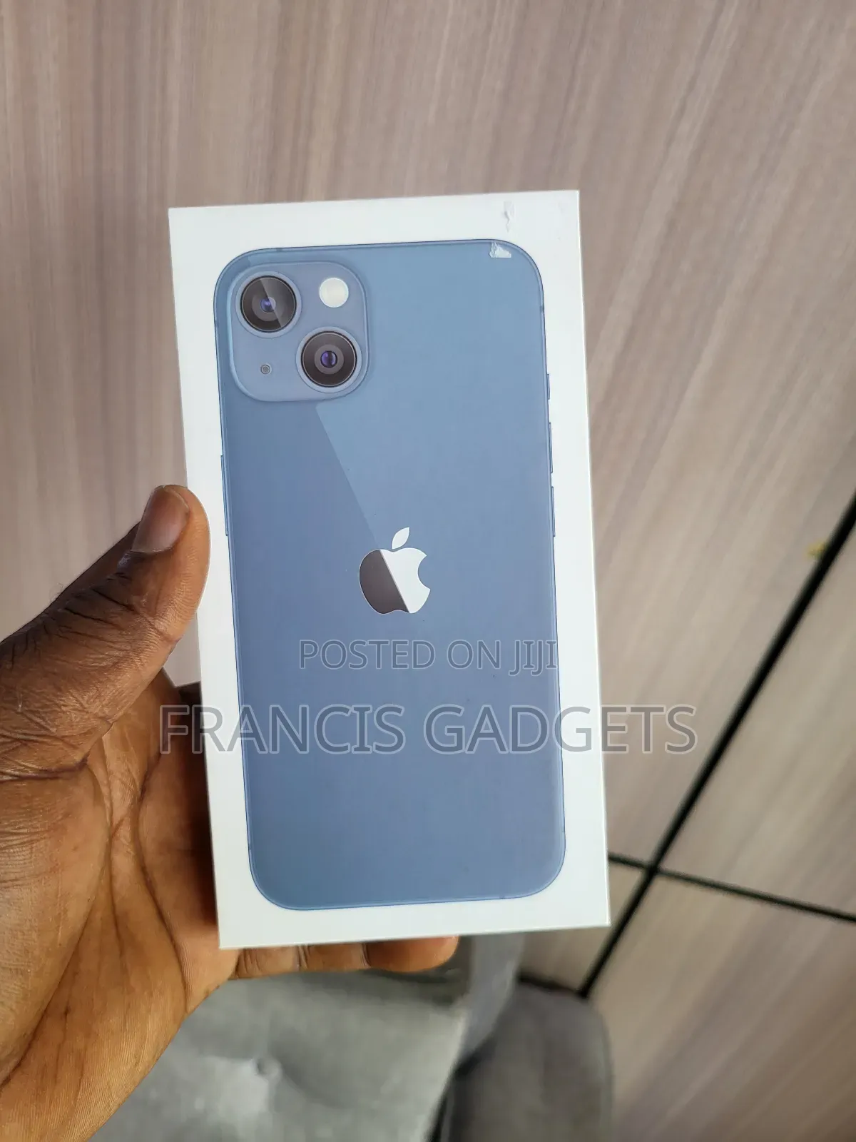 New Apple iPhone 13 256 GB Blue
