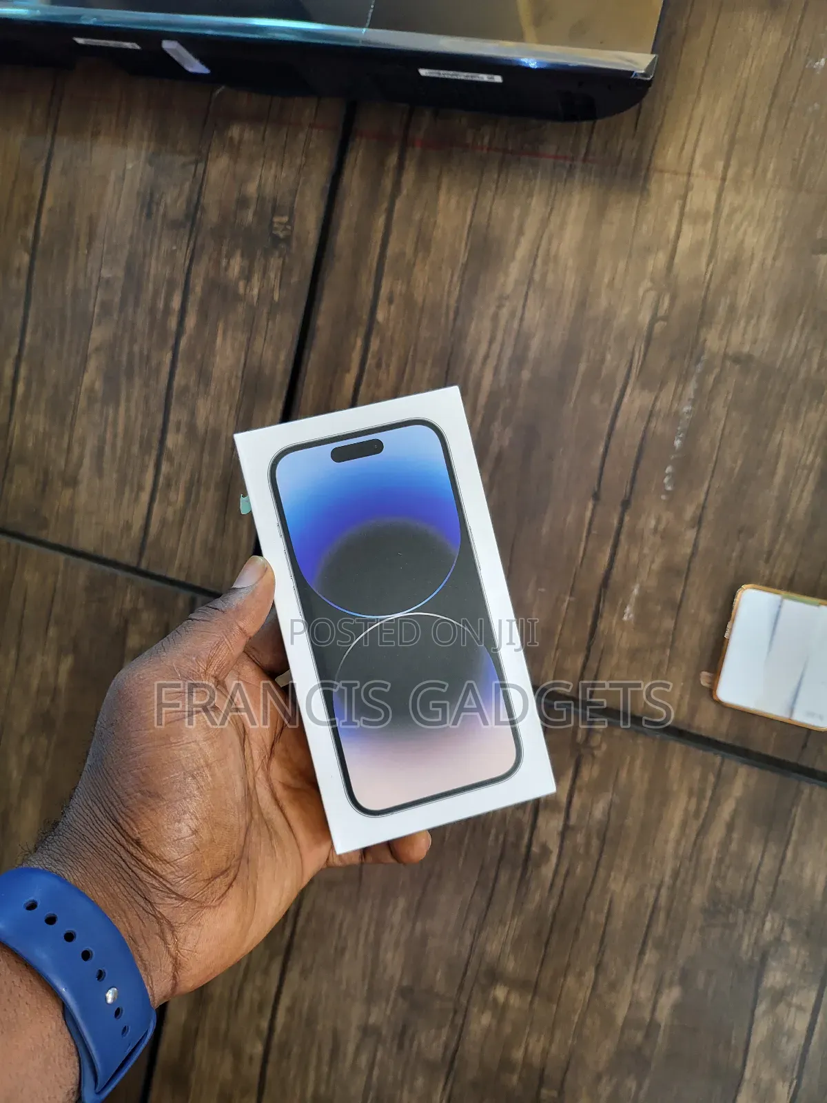 New Apple iPhone 14 Pro 128 GB