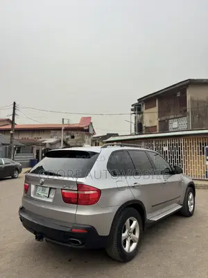 BMW X5 xDrive35d AWD (3.0L 6cyl 6A) 2010 Gray