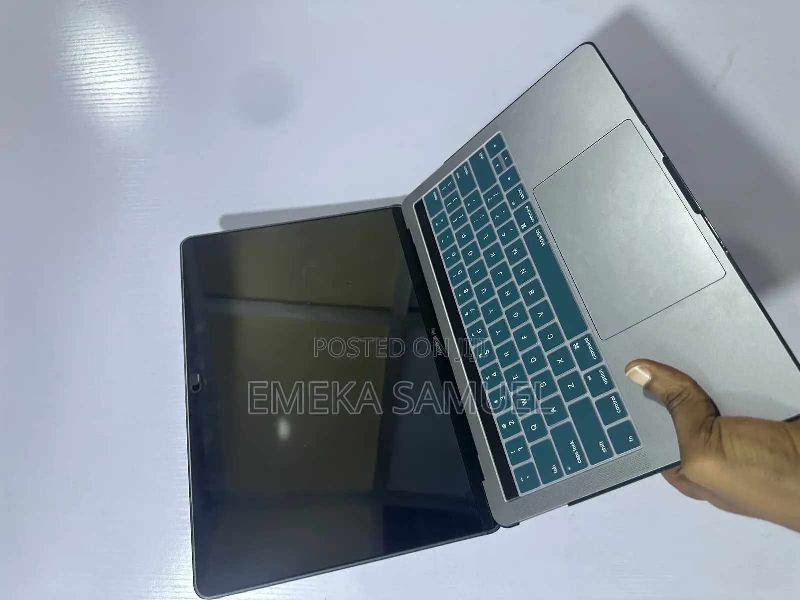 Laptop Apple MacBook Pro 2019 8GB Intel Core i5 SSD 128GB