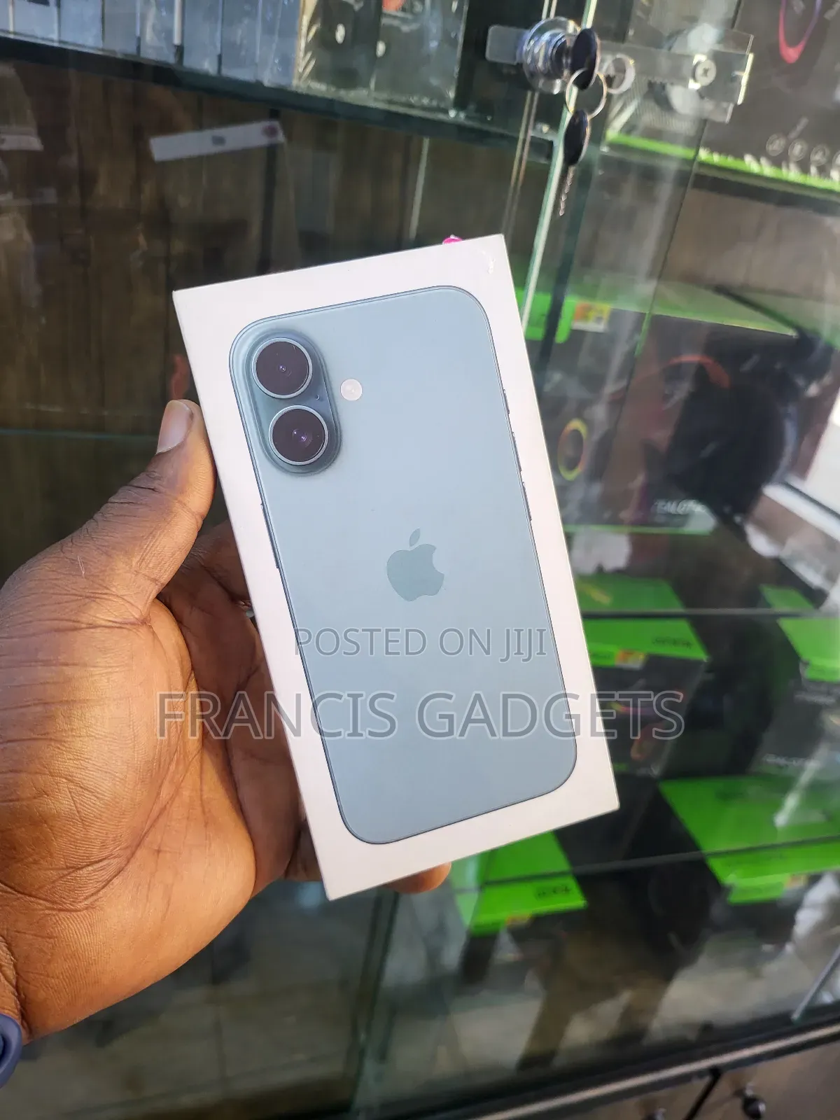 New Apple iPhone 16 256 GB
