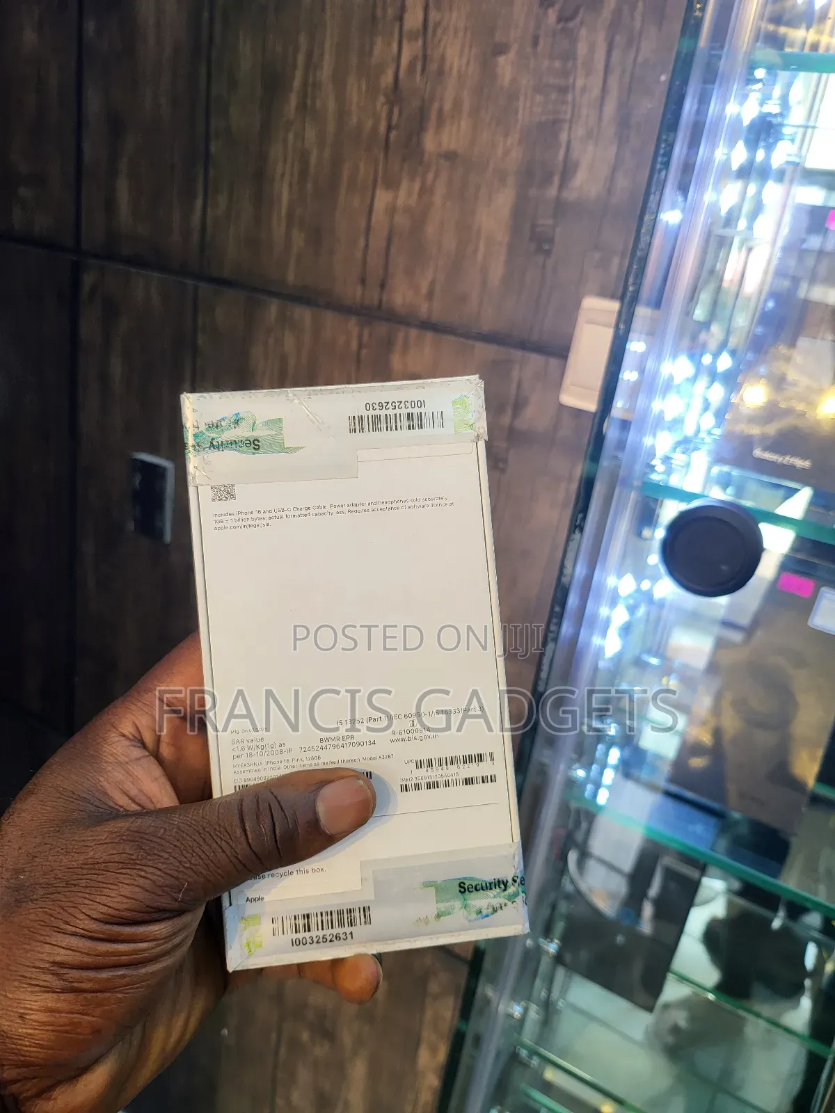 New Apple iPhone 16 Plus 128 GB