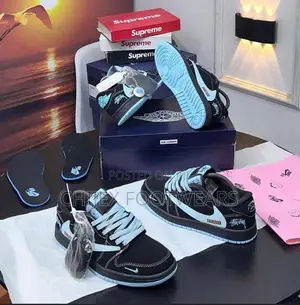*Nike Air Jordan 1 Low "Travis Scott"*