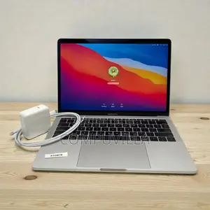 Laptop Apple MacBook Pro 2017 8GB Intel Core i5 SSD 512GB