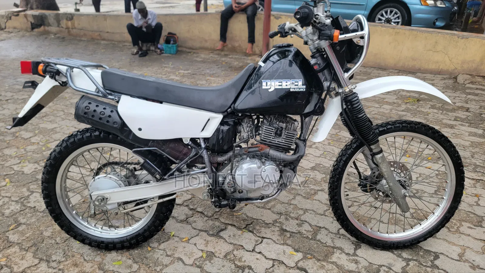 Suzuki 2010 White