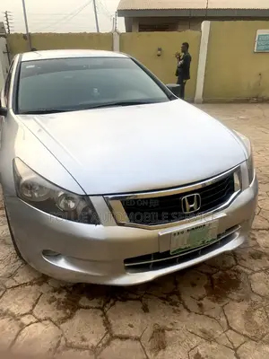 Honda Accord 2009 Silver
