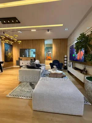 Luxury 2 Bedroom With a Pool, Ps5, Gym, Snooker/Tennis Elevator
