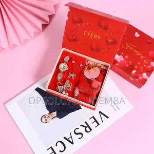 Julia Jewelry Set