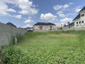 40’ by 100’ Half Plot of Land for Sale at Greenfield Ago