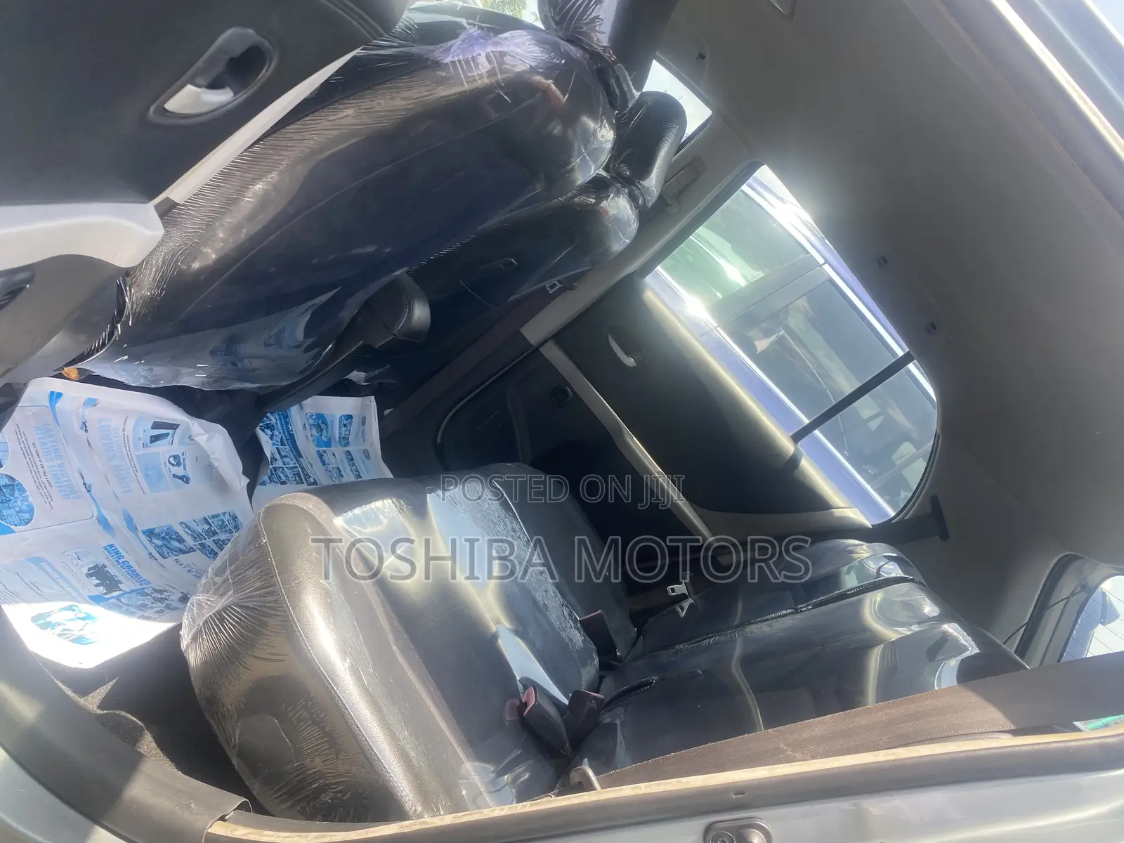 Toyota Yaris 2010 Silver