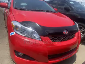 Toyota Matrix S Hatchback AWD (2.4L 4cyl 4A) 2011 Red