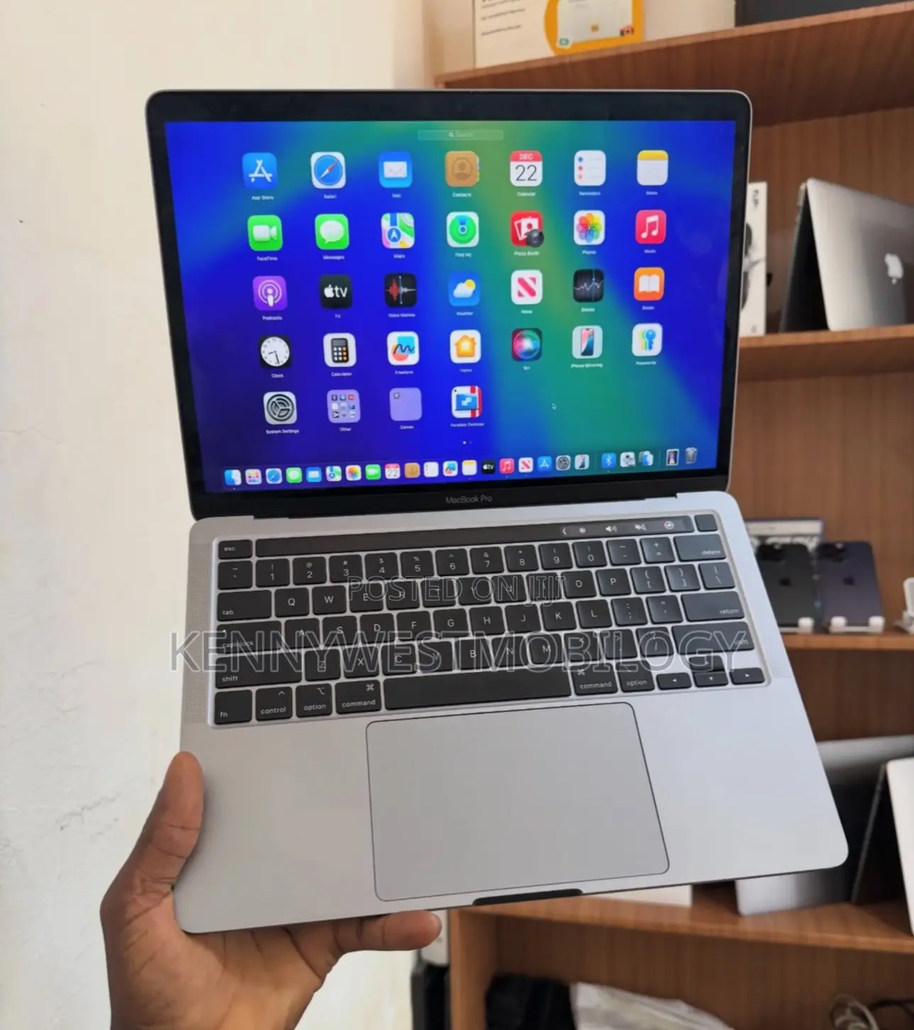 Laptop Apple MacBook Pro 2020 16GB Intel Core i7 SSD 512GB