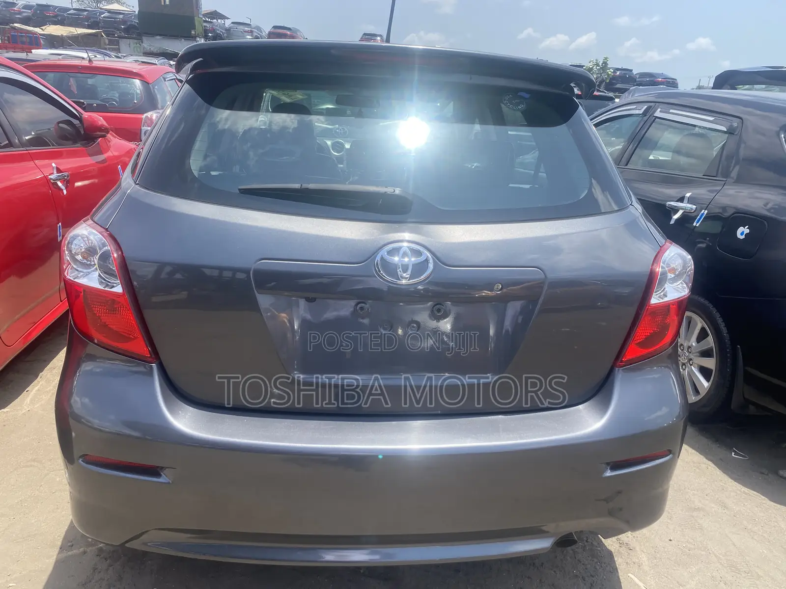 Toyota Matrix 2011 Gray