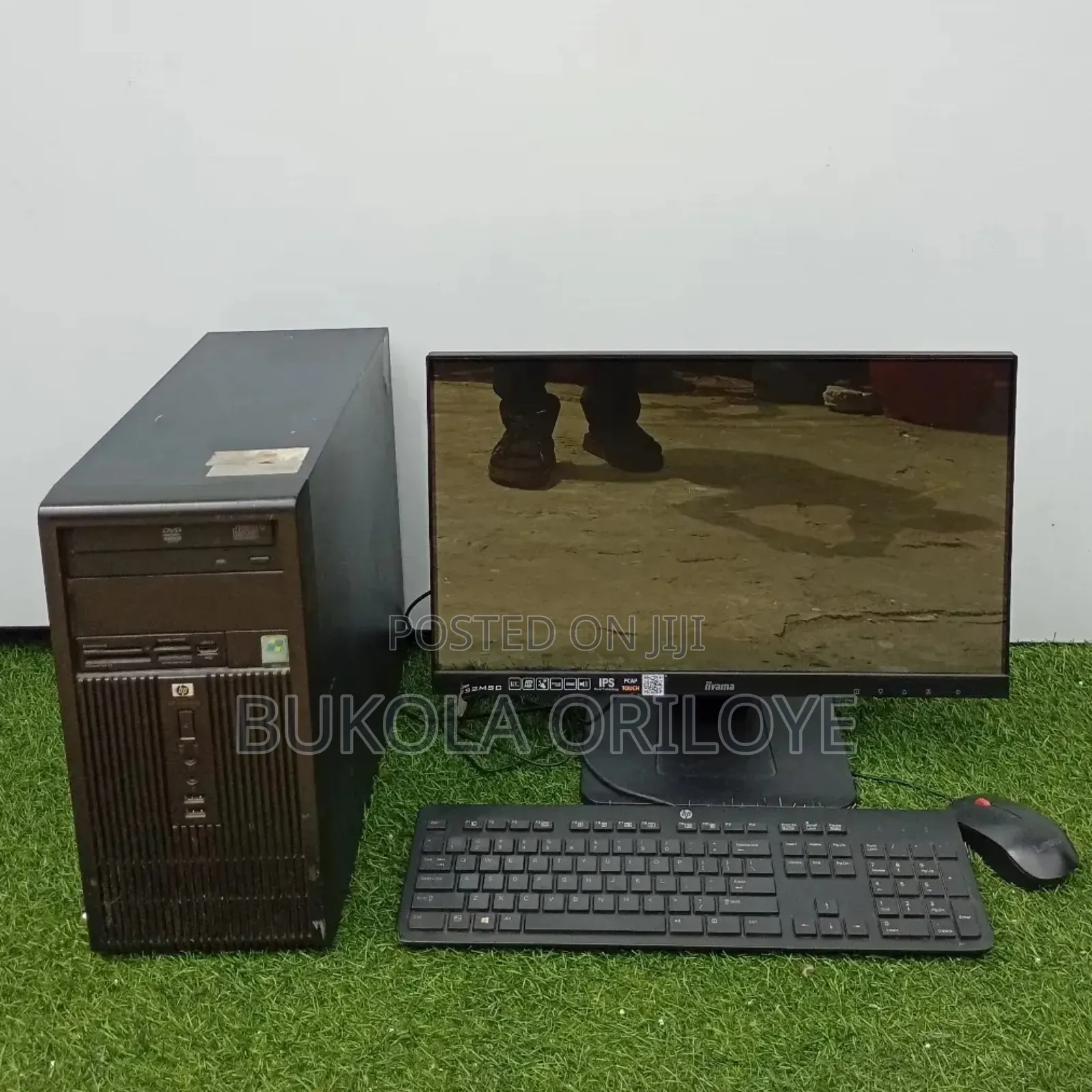 New Laptop 12GB HDD 32GB