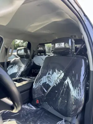 New Toyota Tundra Limited Double Cab 6.5' Bed 2024 Gray