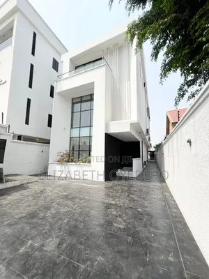 Furnished 4bdrm Duplex in Lekki Ph1 for sale