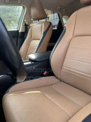 Lexus NX 200 AWD 2015 Gold