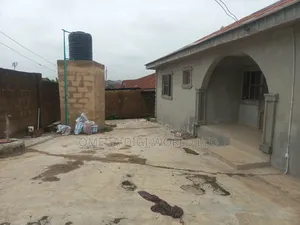 4bdrm Bungalow in Inukonu, Olorunsogo for sale