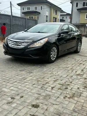 Hyundai Sonata 2013 Black