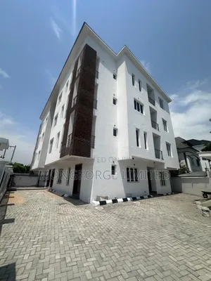 4bdrm Maisonette in Victoria Island Extension for sale