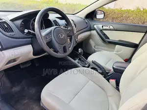 Kia Forte 2013 White