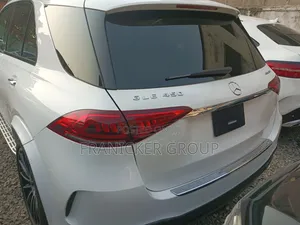 Mercedes-Benz GLE-Class 2019 White