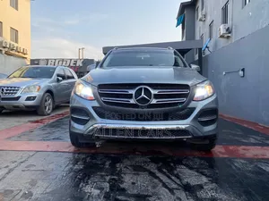 Mercedes-Benz GLE-Class 2016 Gray