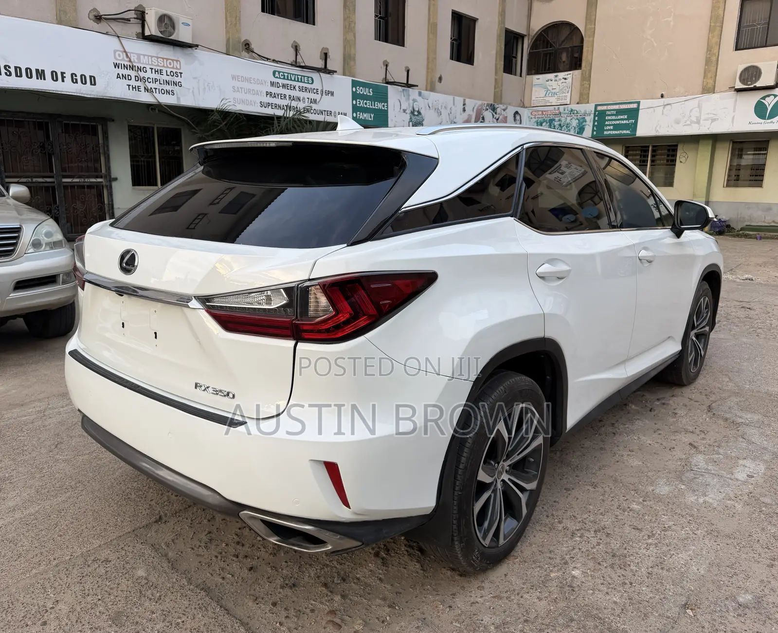 Lexus RX 350 AWD 2017 White