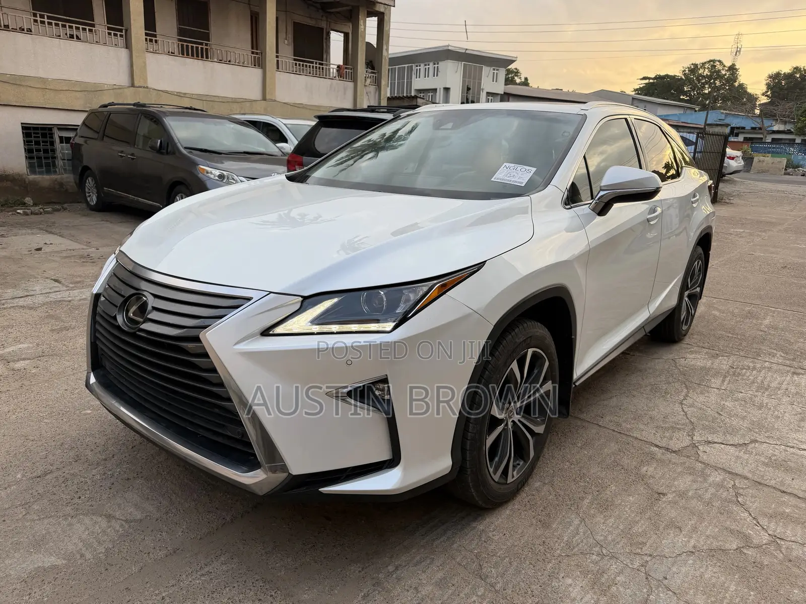 Lexus RX 350 AWD 2017 White