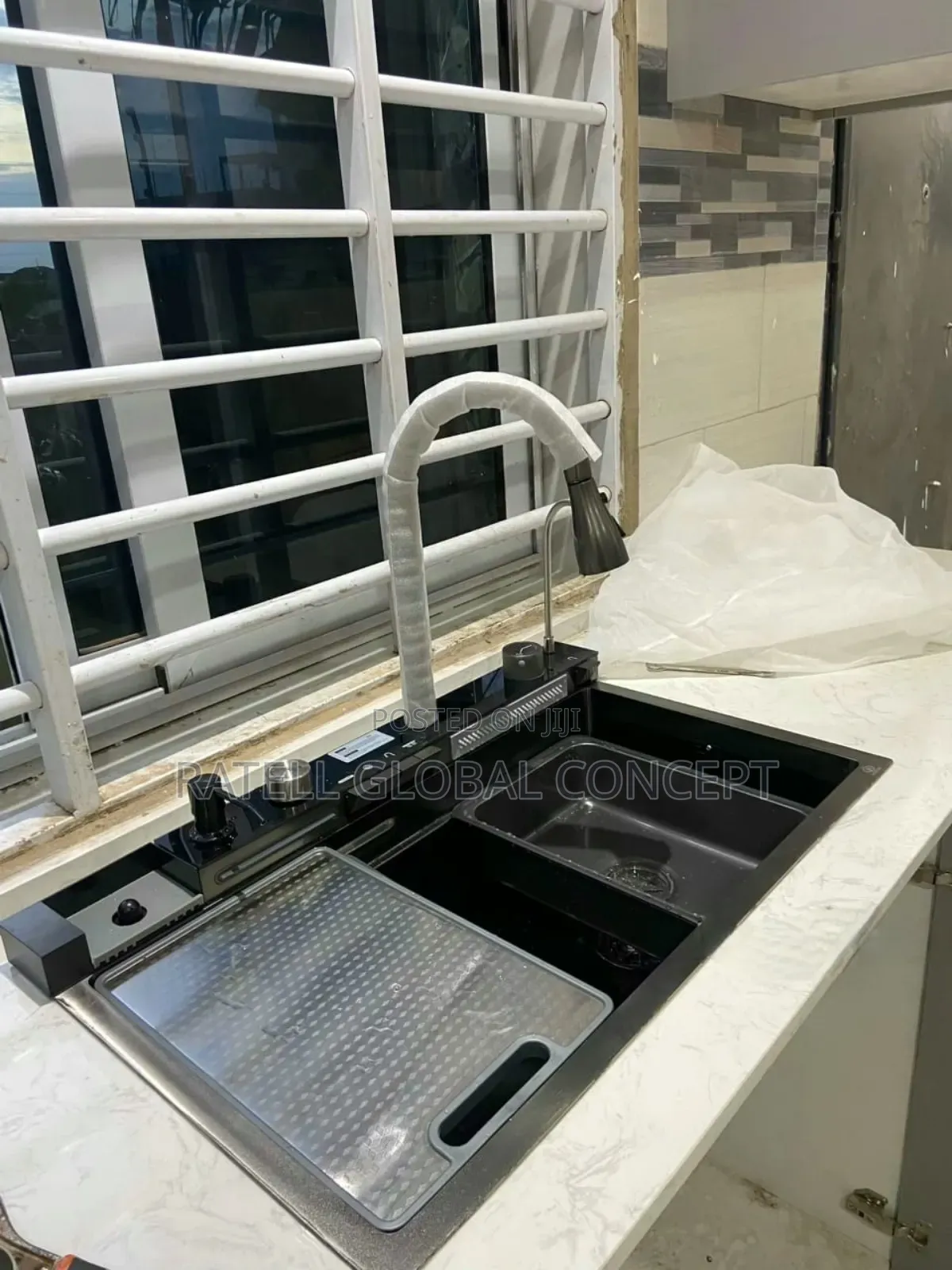 5 Buttons Multiplefunction Kitchen Sink With Digital Display