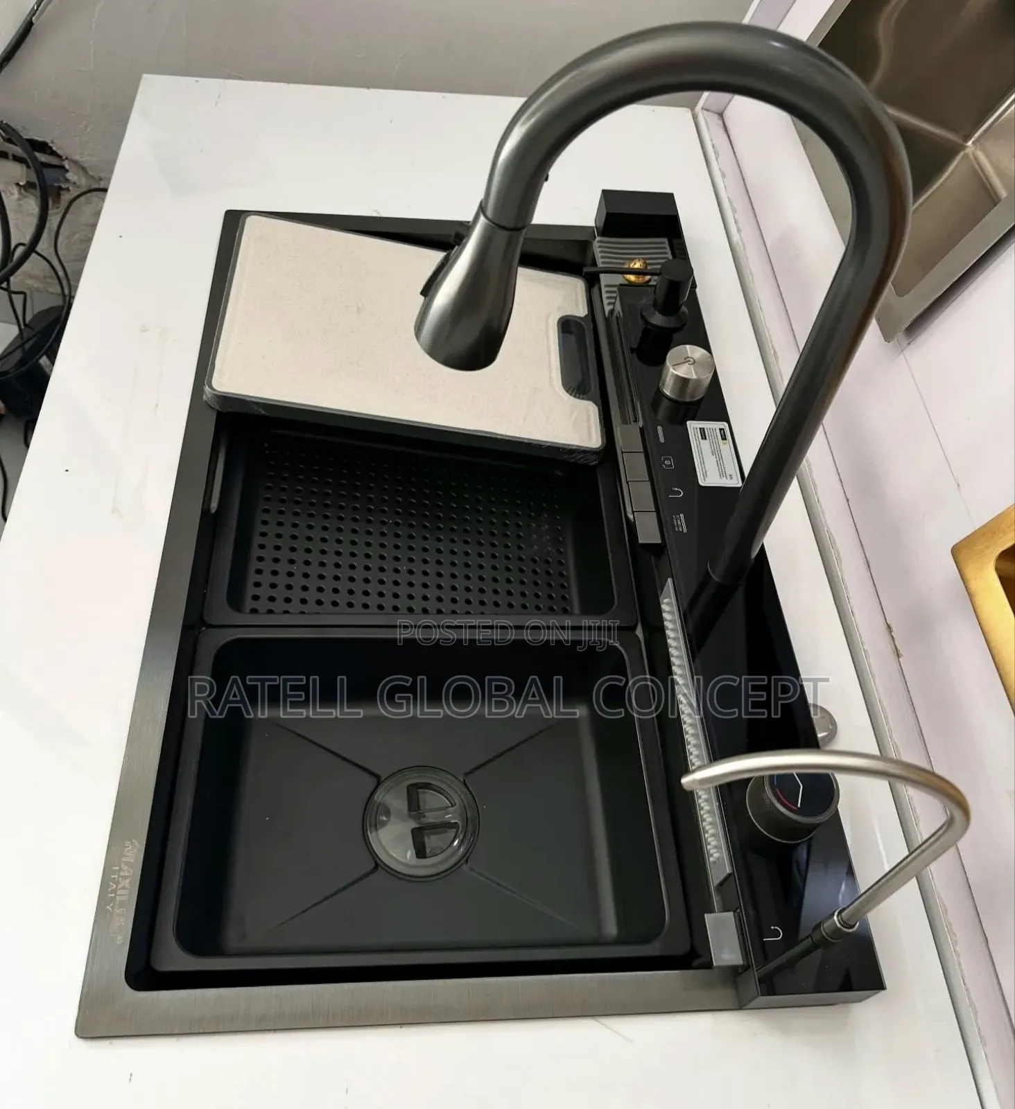 5 Buttons Multiplefunction Kitchen Sink With Digital Display