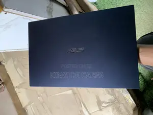 Laptop Asus ExpertBook B9 B9400CBA 12GB Intel Core i7 SSD 512GB