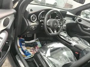 Mercedes-Benz GLC-Class 2017 Silver