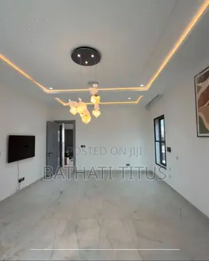 5bdrm Duplex in Zone 7 / Wuse for sale