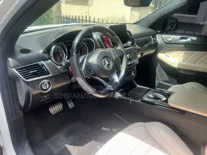 Mercedes-Benz GLE-Class AMG GLE 63 S 4MATIC 2019 White