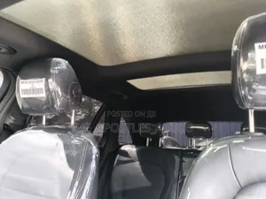 Mercedes-Benz GLC-Class 2017 Off white