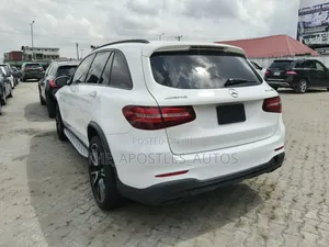 Mercedes-Benz GLC-Class 2017 Off white