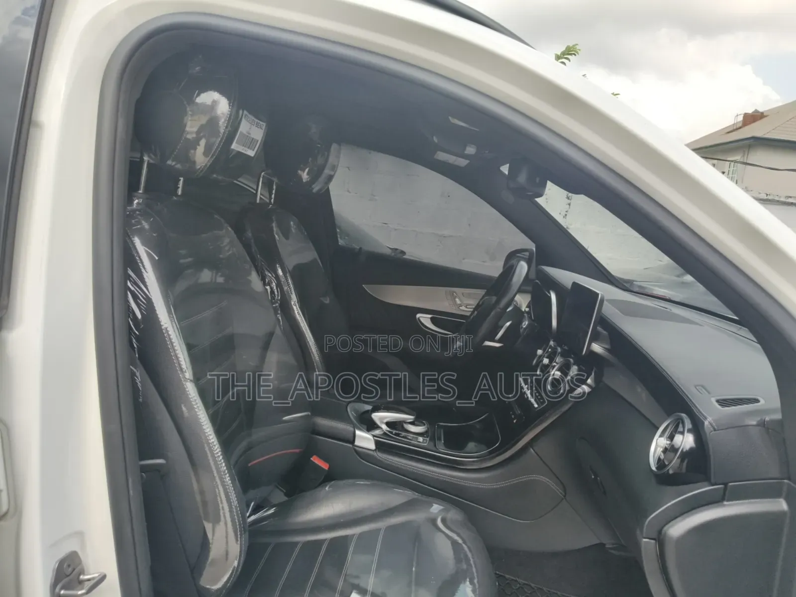 Mercedes-Benz GLC-Class 2017 Off white