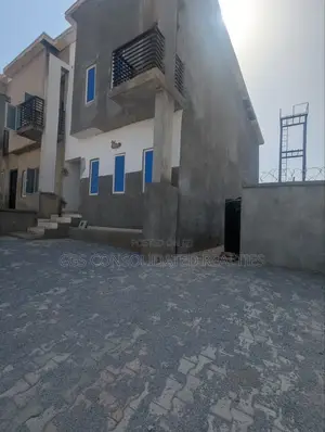 3bdrm Duplex in Defence Estate, Pyakasa for rent